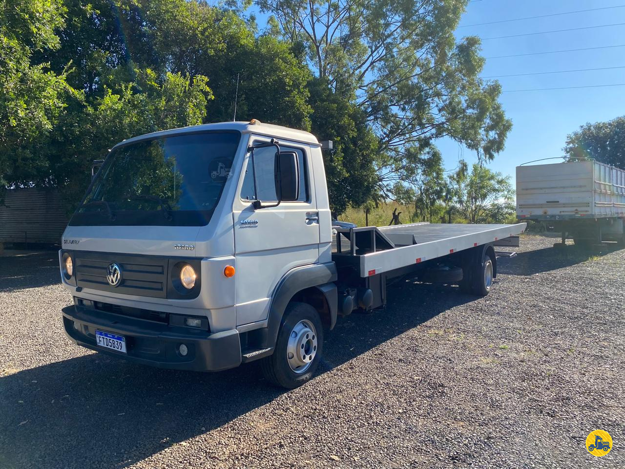 CAMINHAO VOLKSWAGEN VW 10160 Plataforma Guincho 3/4 4x2 Paixão Caminhões VOTUPORANGA SÃO PAULO SP